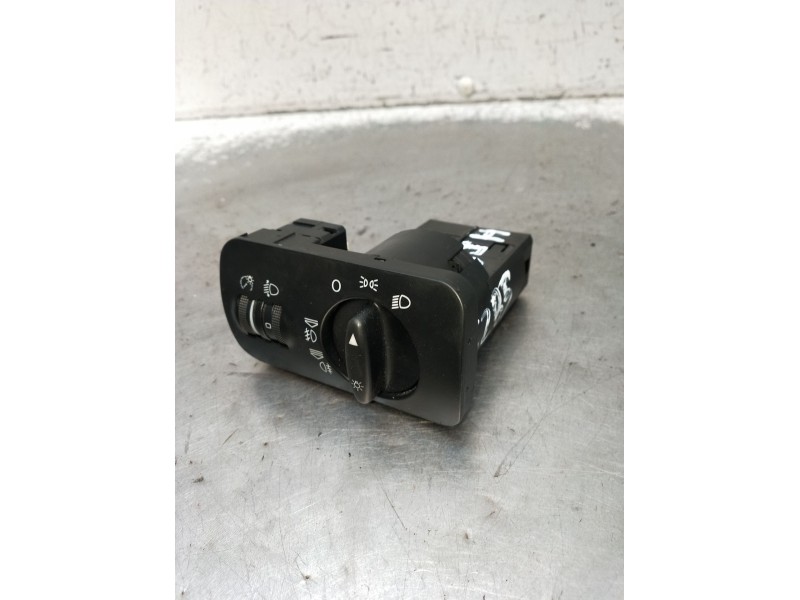 Recambio de mando luces para audi a3 (8l1) 1.6 referencia OEM IAM BK78L1941531J  
