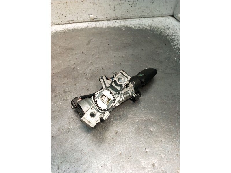 Recambio de conmutador de arranque para skoda octavia ii (1z3) 1.9 tdi referencia OEM IAM 1K0905851B  2005