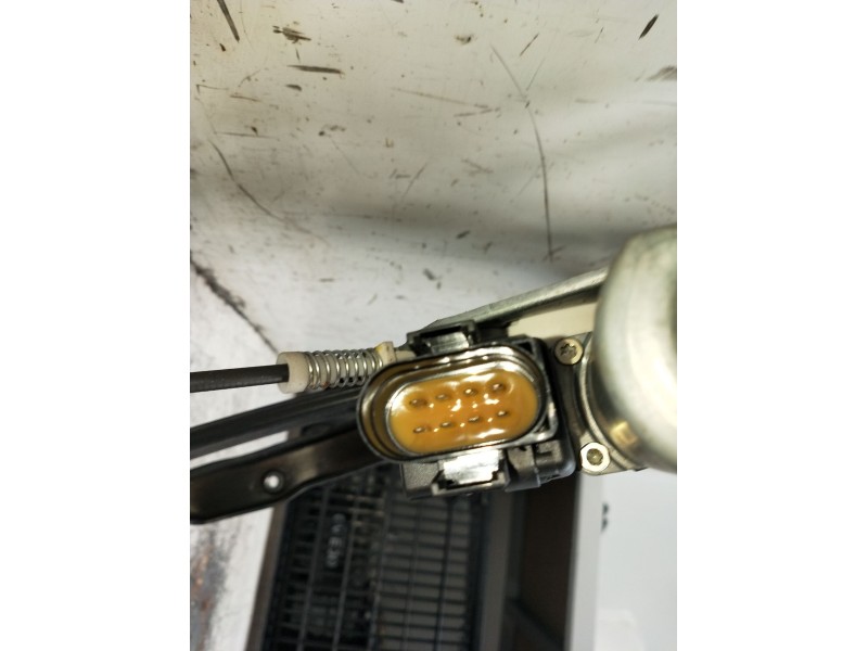 Recambio de elevalunas delantero izquierdo para audi a3 (8l1) 1.6 referencia OEM IAM 8L837297A 3P 