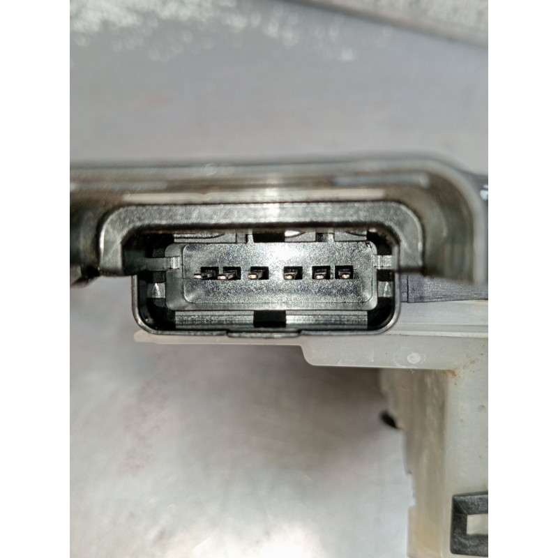 Recambio de motor cierre centralizado trasero derecho para opel crossland x / crossland (p17, p2qo) 1.2 (75) referencia OEM IAM 
