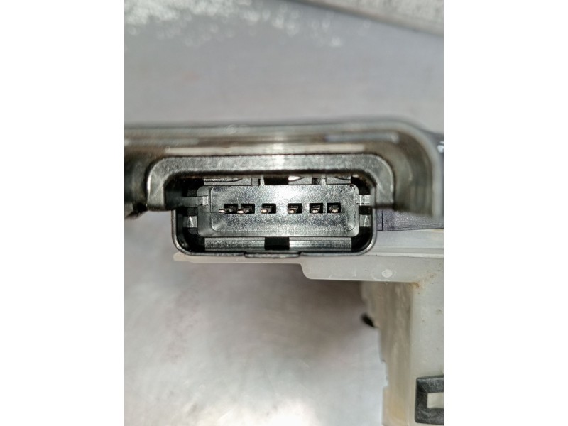 Recambio de motor cierre centralizado trasero derecho para opel crossland x / crossland (p17, p2qo) 1.2 (75) referencia OEM IAM 