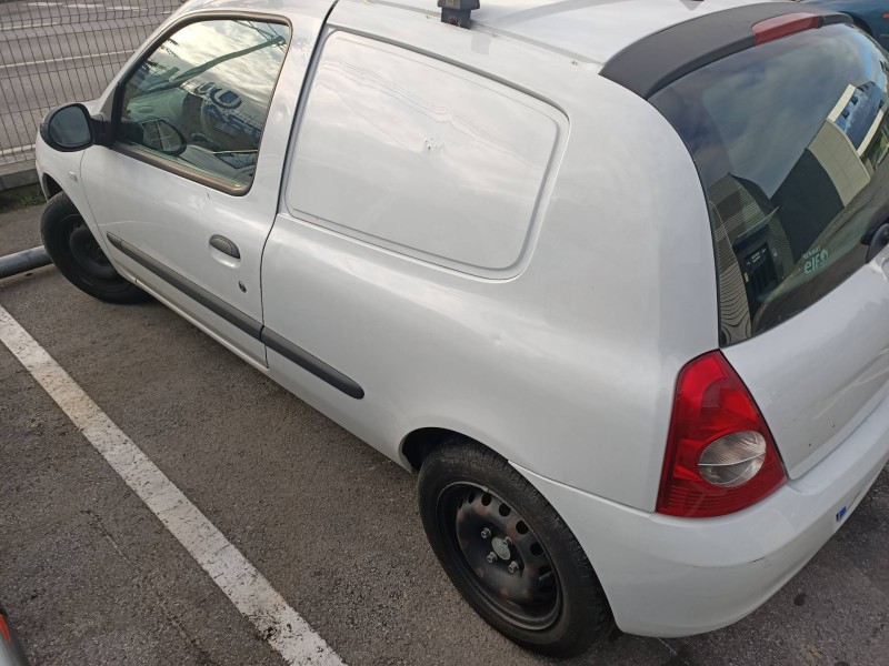 renault clio ii fase ii (b/cb0) del año 2009