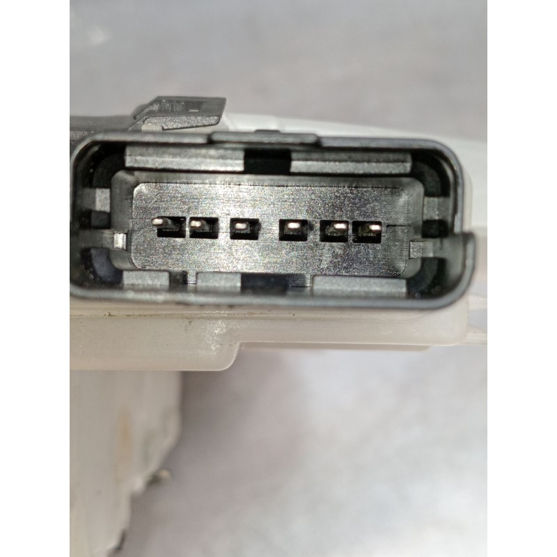 Recambio de motor cierre centralizado delantero izquierdo para opel crossland x / crossland (p17, p2qo) 1.2 (75) referencia OEM 