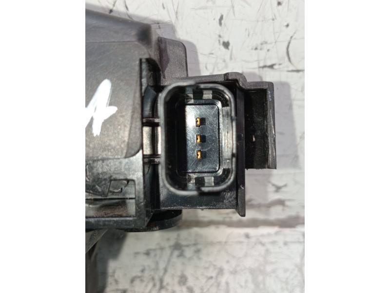 Recambio de motor cierre centralizado porton para opel crossland x / crossland (p17, p2qo) 1.2 (75) referencia OEM IAM 3644675 5