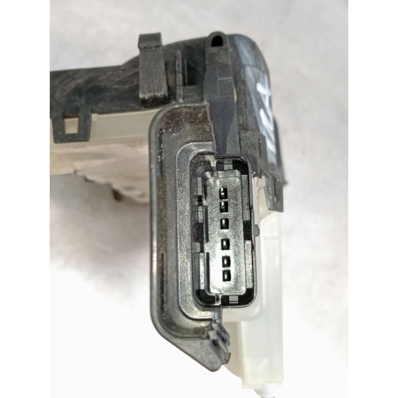 Recambio de motor cierre centralizado trasero izquierdo para opel crossland x / crossland (p17, p2qo) 1.2 (75) referencia OEM IA