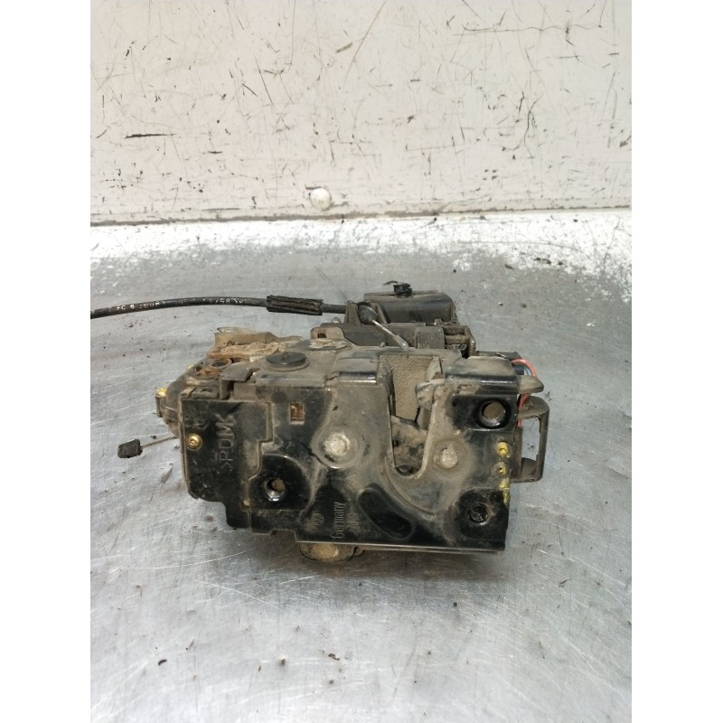 Recambio de motor cierre centralizado trasero izquierdo para volkswagen passat b3/b4 (3a2, 35i) 1.9 tdi referencia OEM IAM  4P 1