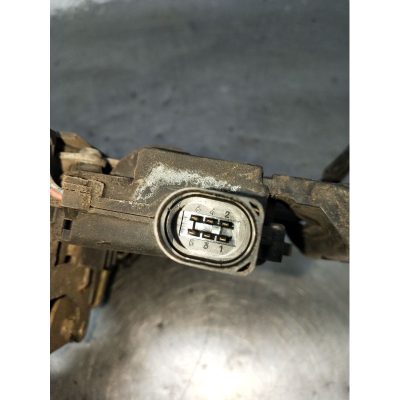 Recambio de motor cierre centralizado trasero izquierdo para volkswagen passat b3/b4 (3a2, 35i) 1.9 tdi referencia OEM IAM  4P 1