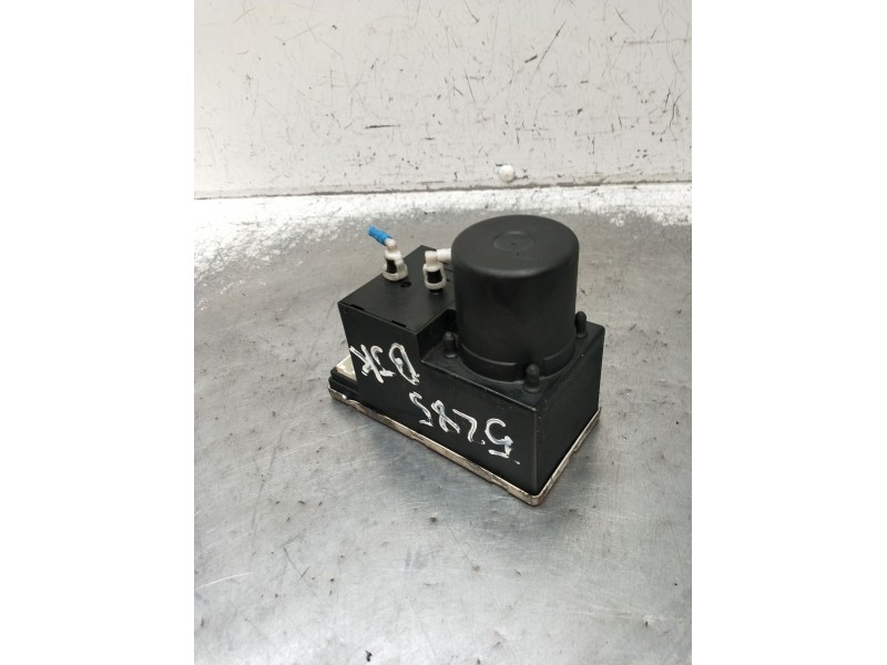 Recambio de compresor cierre centralizado para audi a3 (8l1) 1.6 referencia OEM IAM 8D0862257B  