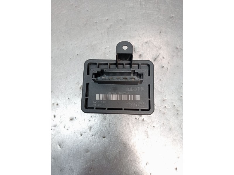 Recambio de caja precalentamiento para opel crossland x / crossland (p17, p2qo) 1.2 (75) referencia OEM IAM AAC01770 GC587002 12