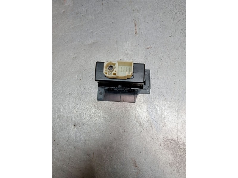 Recambio de modulo electronico para mercedes-benz clase c (w206) c 200 d (206.003) referencia OEM IAM A2066800306  2021