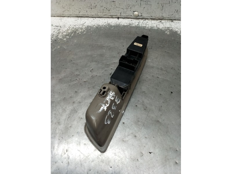 Recambio de mando elevalunas delantero izquierdo para volvo s40 i (644) 1.9 di referencia OEM IAM 30889747 5P 