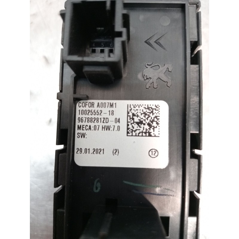 Recambio de mando elevalunas delantero izquierdo para opel crossland x / crossland (p17, p2qo) 1.2 (75) referencia OEM IAM 96788