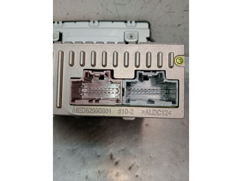 Recambio de sistema navegacion gps para opel crossland x / crossland (p17, p2qo) 1.2 (75) referencia OEM IAM 39152906 9827550680