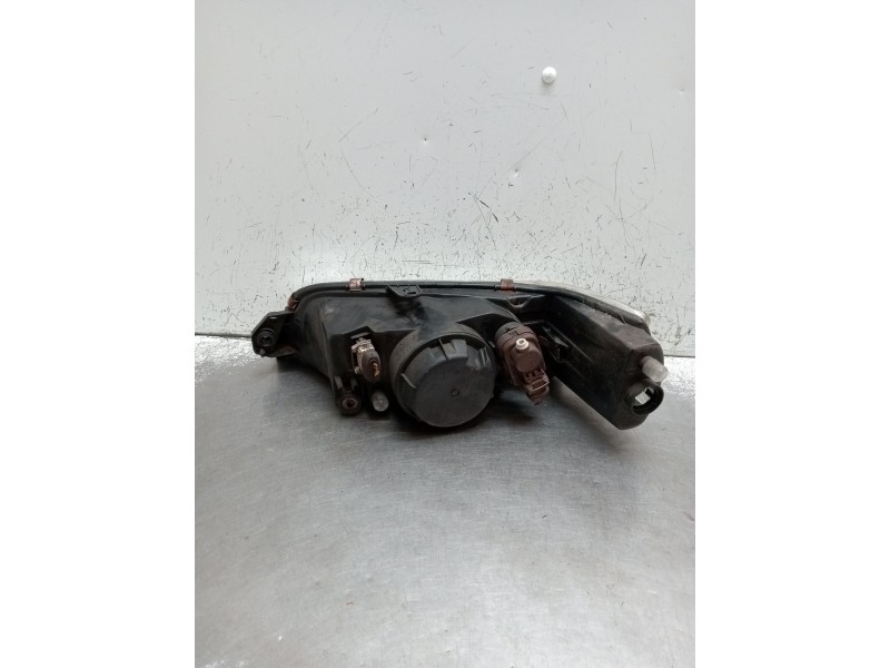 Recambio de faro derecho para peugeot 306 hatchback (7a, 7c, n3, n5) 1.9 d referencia OEM IAM   1997