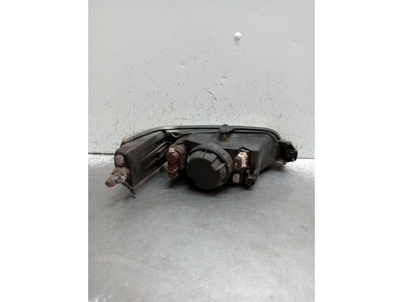 Recambio de faro izquierdo para peugeot 306 hatchback (7a, 7c, n3, n5) 1.9 d referencia OEM IAM   1997