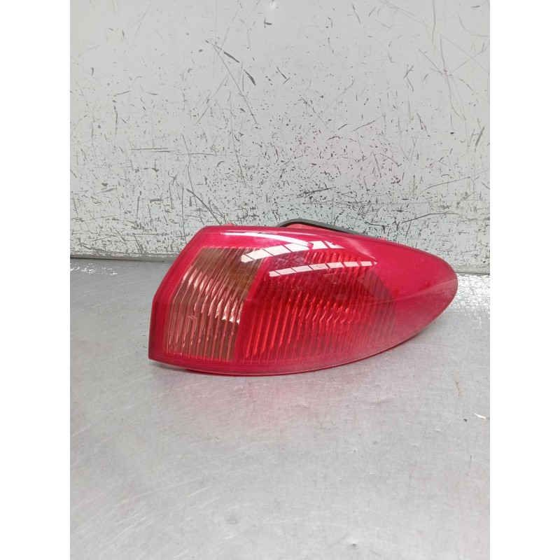 Recambio de piloto trasero derecho para alfa romeo 147 (937_) 1.6 16v t.spark eco (937.axa1a, 937.bxa1a) referencia OEM IAM   