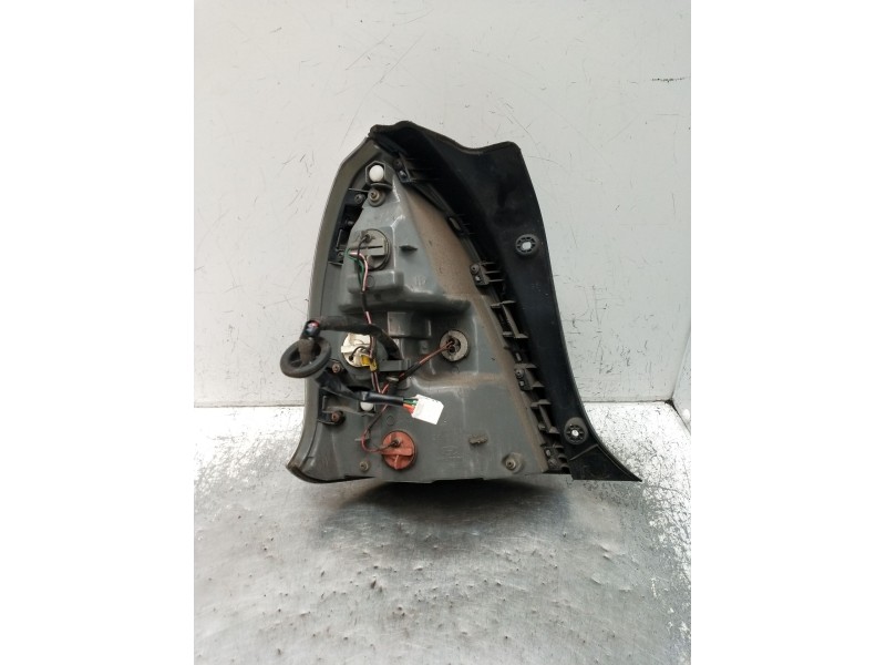 Recambio de piloto trasero derecho para hyundai accent iii (mc) 1.4 gl referencia OEM IAM   