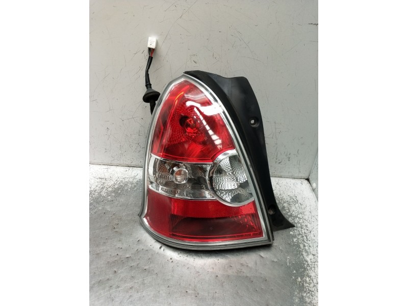 Recambio de piloto trasero izquierdo para hyundai accent iii (mc) 1.4 gl referencia OEM IAM   2005