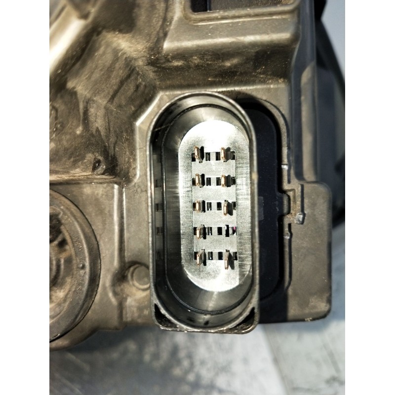 Recambio de faro izquierdo para volkswagen golf v (1k1) 1.9 tdi referencia OEM IAM 1K6941005P FARO PARA PULIR 2003