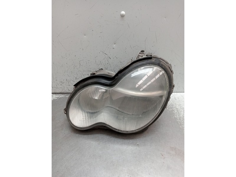 Recambio de faro izquierdo para mercedes-benz clase c (w203) c 270 cdi (203.016) referencia OEM IAM   