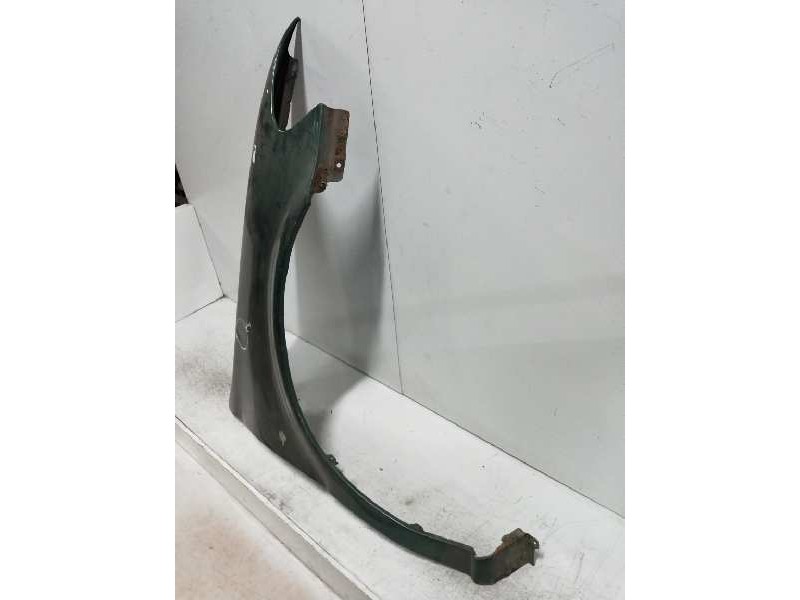 Recambio de aleta delantera derecha para opel sintra 2.2 16v dti referencia OEM IAM   