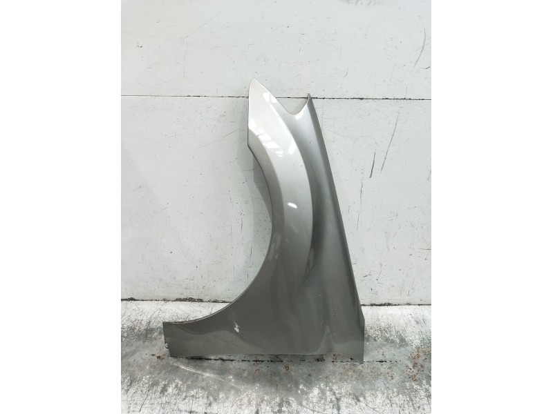 Recambio de aleta delantera izquierda para mercedes-benz clase m (w164) ml 350 4-matic (164.186) referencia OEM IAM   2005