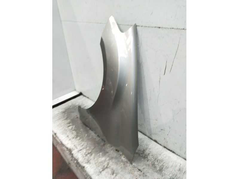Recambio de aleta delantera izquierda para mercedes-benz clase m (w164) ml 350 4-matic (164.186) referencia OEM IAM   2005