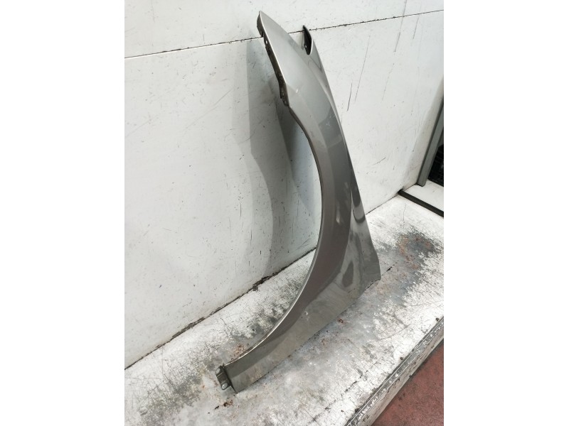 Recambio de aleta delantera izquierda para mercedes-benz clase m (w164) ml 350 4-matic (164.186) referencia OEM IAM   2005