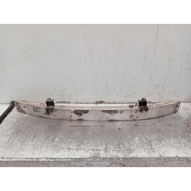 Recambio de refuerzo paragolpes delantero para mercedes-benz clase c (w203) c 270 cdi (203.016) referencia OEM IAM   2000