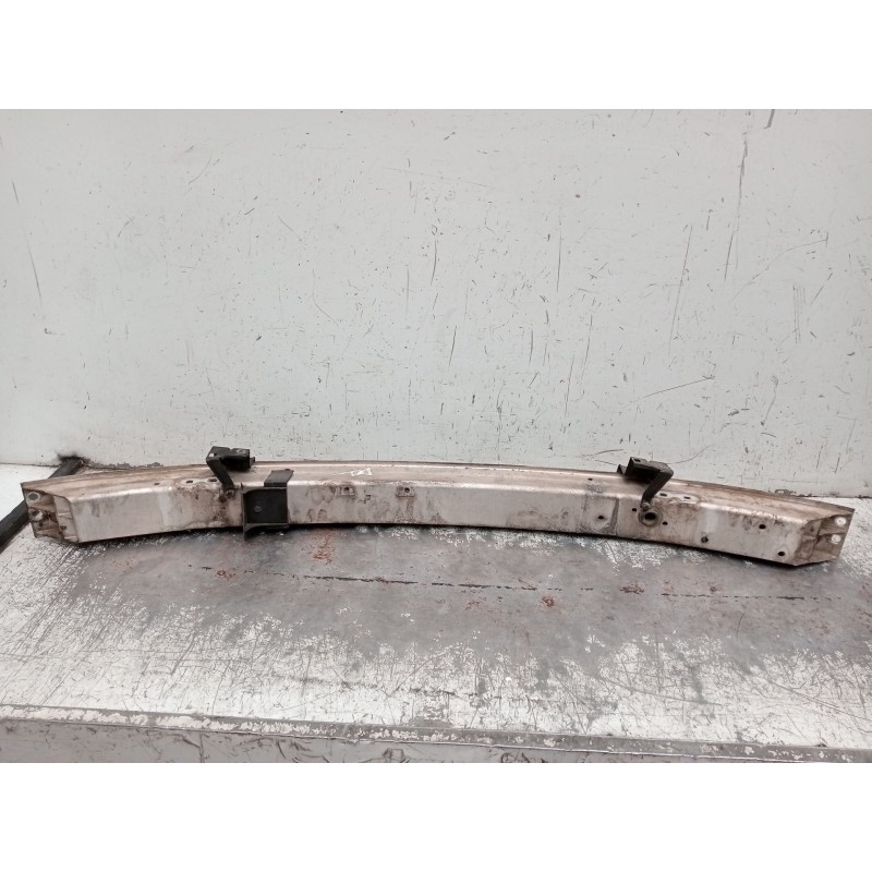 Recambio de refuerzo paragolpes delantero para mercedes-benz clase c (w203) c 270 cdi (203.016) referencia OEM IAM   2000