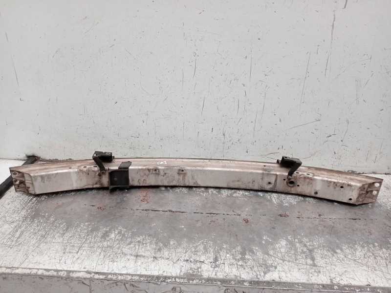 Recambio de refuerzo paragolpes delantero para mercedes-benz clase c (w203) c 270 cdi (203.016) referencia OEM IAM   2000