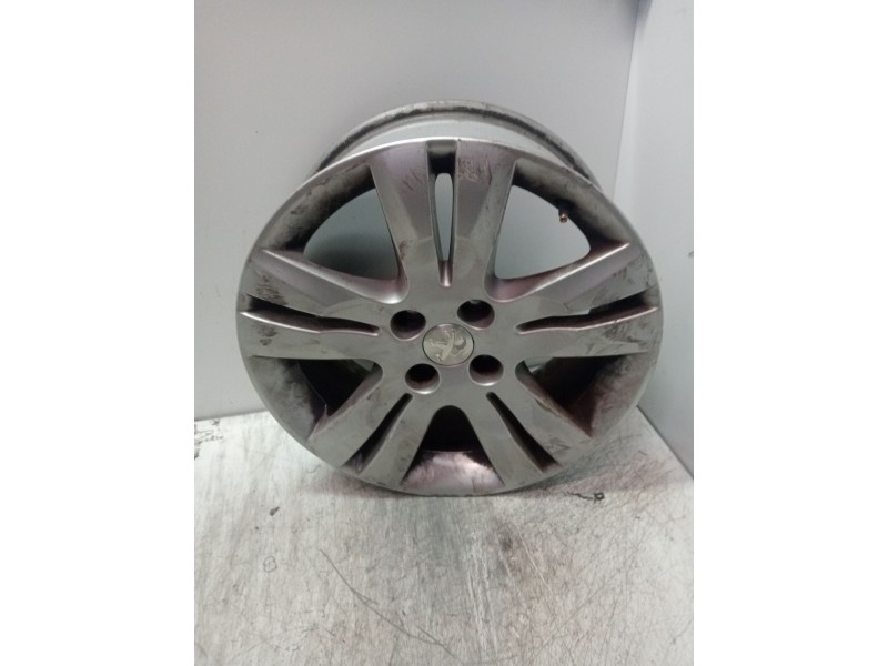 Recambio de juego llantas para peugeot 5008 active referencia OEM IAM 7J17CH429 9675498677 