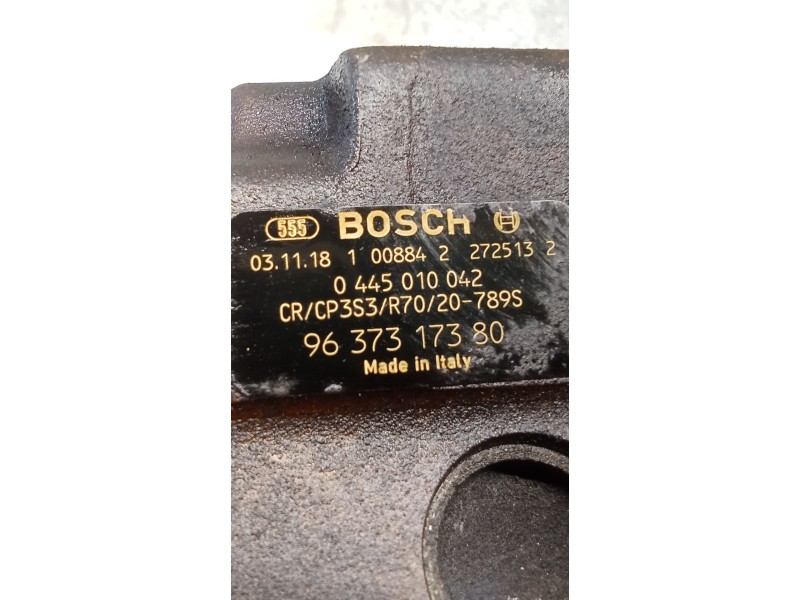 Recambio de bomba inyeccion para peugeot 206 hatchback (2a/c) 1.4 hdi eco 70 referencia OEM IAM 0445010042 9637317380 BOSCH