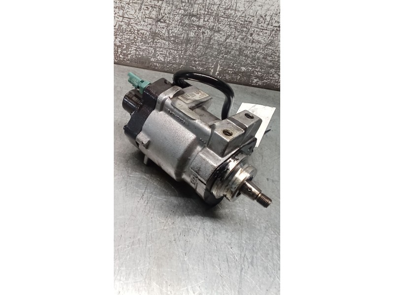 Recambio de bomba inyeccion para ssangyong rodius i 2.7 xdi referencia OEM IAM   