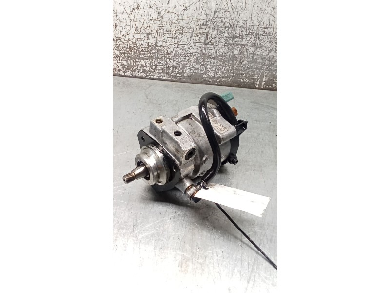 Recambio de bomba inyeccion para ssangyong rodius i 2.7 xdi referencia OEM IAM   