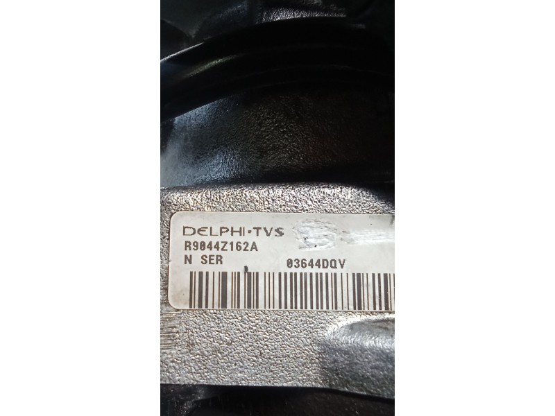 Recambio de bomba inyeccion para ssangyong rodius i 2.7 xdi referencia OEM IAM   