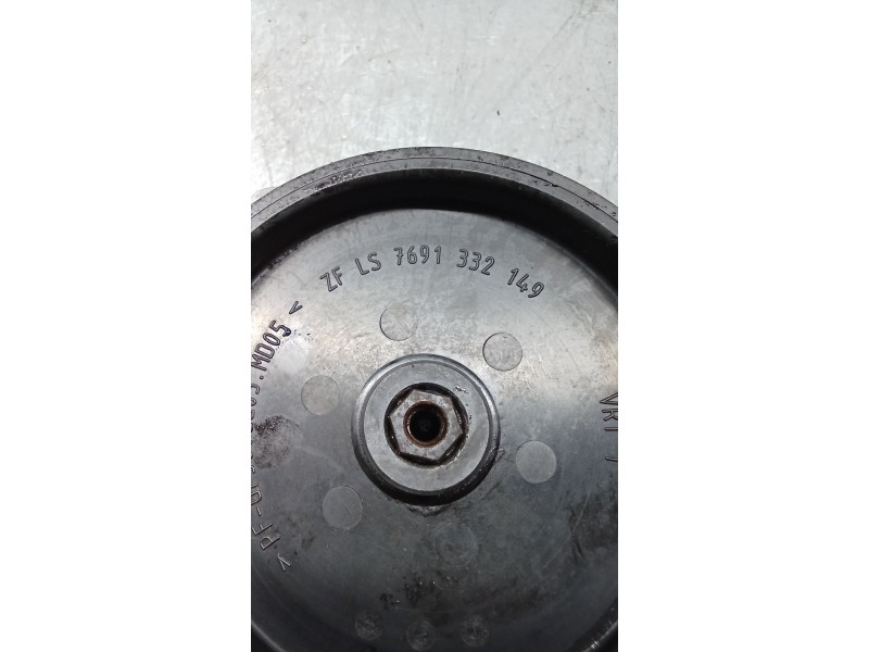 Recambio de bomba direccion para mercedes-benz clase m (w164) ml 350 4-matic (164.186) referencia OEM IAM   05
