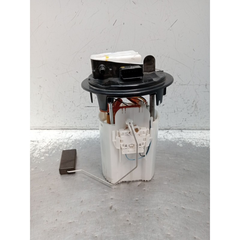 Recambio de bomba combustible para opel crossland x / crossland (p17, p2qo) 1.2 (75) referencia OEM IAM 9813573780 A2C96593001 2