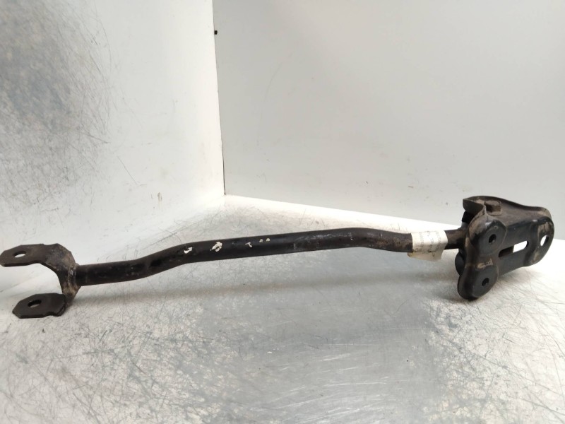 Recambio de tirante trasero derecho para ssangyong rexton 2.9 turbodiesel cat referencia OEM IAM   