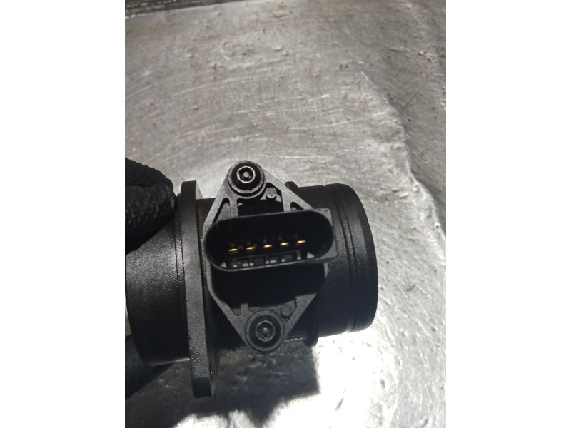 Recambio de caudalimetro para volkswagen golf iv (1j1) 1.9 tdi referencia OEM IAM 0281002757 038906461C 
