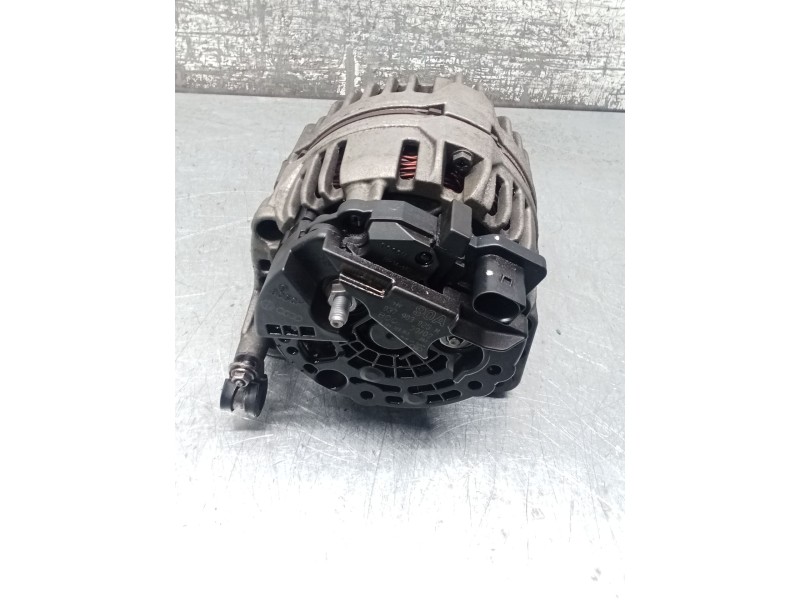 Recambio de alternador para seat ibiza iii (6l1) 1.4 16v referencia OEM IAM 0124325013 037903025M 90A