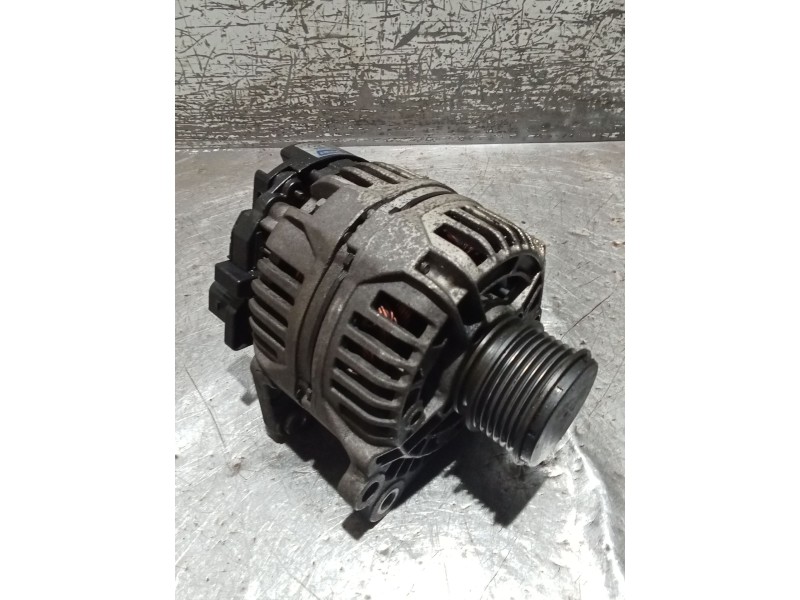 Recambio de alternador para volkswagen golf iv (1j1) 1.9 tdi referencia OEM IAM UNI1501  