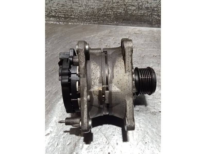 Recambio de alternador para volkswagen golf iv (1j1) 1.9 tdi referencia OEM IAM UNI1501  