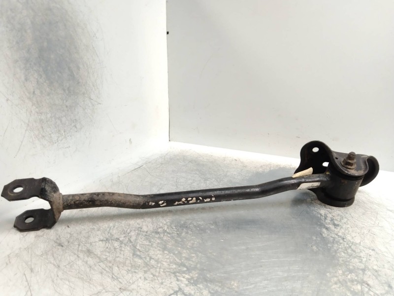 Recambio de tirante trasero derecho para ssangyong rexton 2.9 turbodiesel cat referencia OEM IAM   