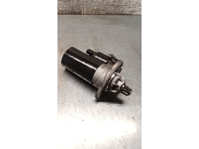 Recambio de motor arranque para volkswagen golf iv (1j1) 1.9 tdi referencia OEM IAM   