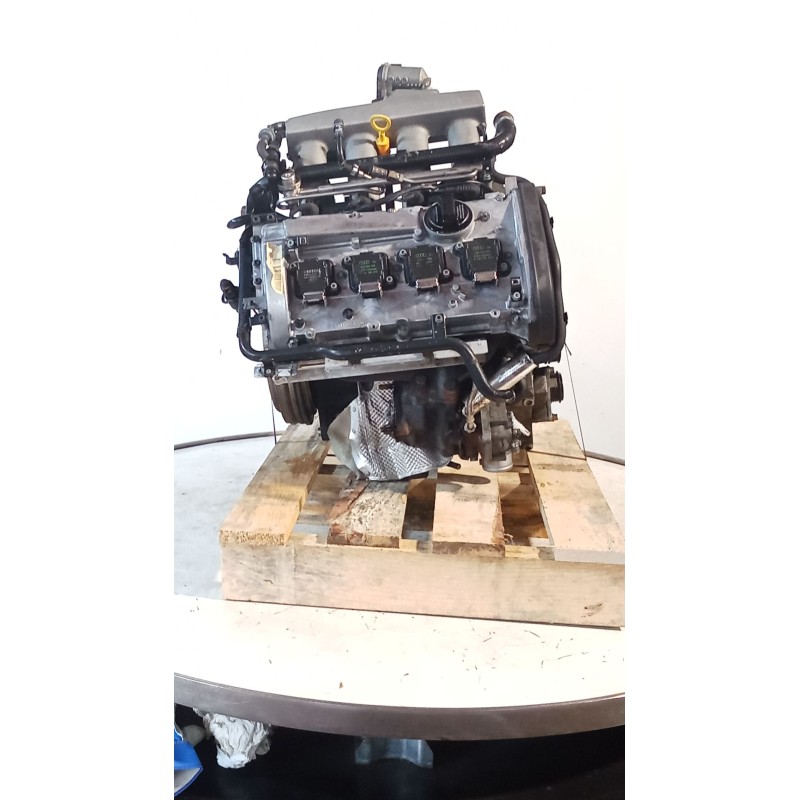 Recambio de motor completo para audi a6 c5 (4b2, 4b4) 1.8 t referencia OEM IAM APU  052862