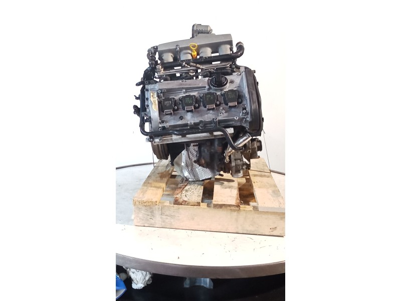 Recambio de motor completo para audi a6 c5 (4b2, 4b4) 1.8 t referencia OEM IAM APU  052862