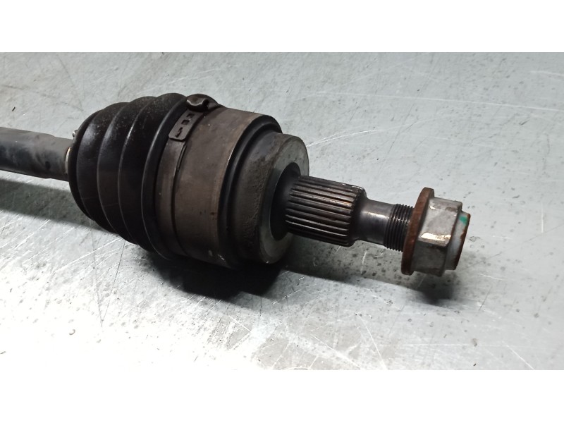 Recambio de transmision trasera izquierda para mercedes-benz clase m (w164) ml 350 4-matic (164.186) referencia OEM IAM A1643501
