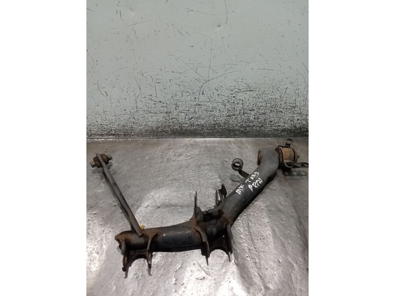 Recambio de brazo suspension inferior trasero derecho para toyota celica coupé (_t23_) 1.8 16v vt-i (zzt230_) referencia OEM IAM