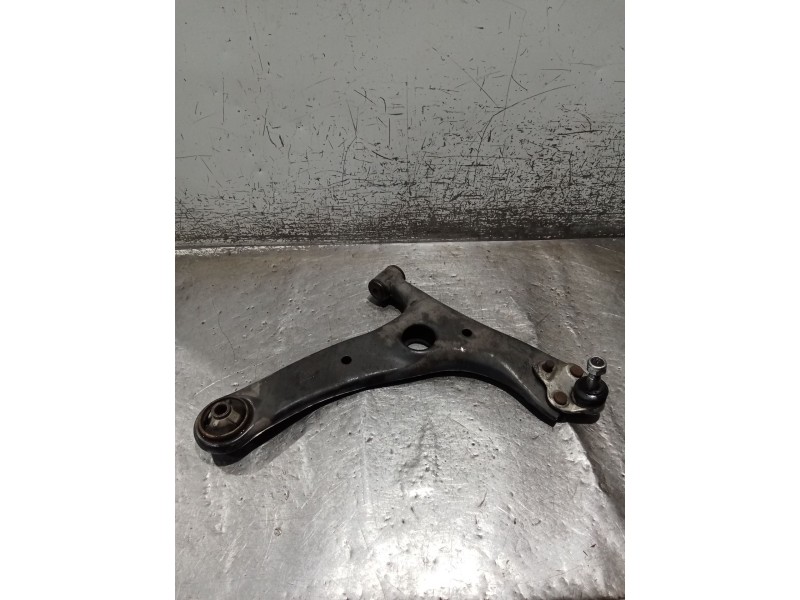 Recambio de brazo suspension inferior delantero derecho para toyota celica coupé (_t23_) 1.8 16v vt-i (zzt230_) referencia OEM I
